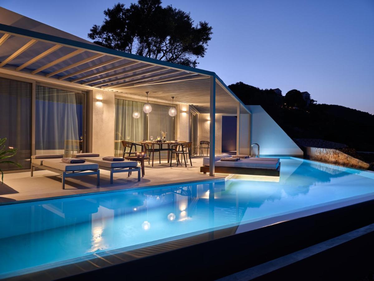 Yoma Cove Suites Volimes Exterior photo