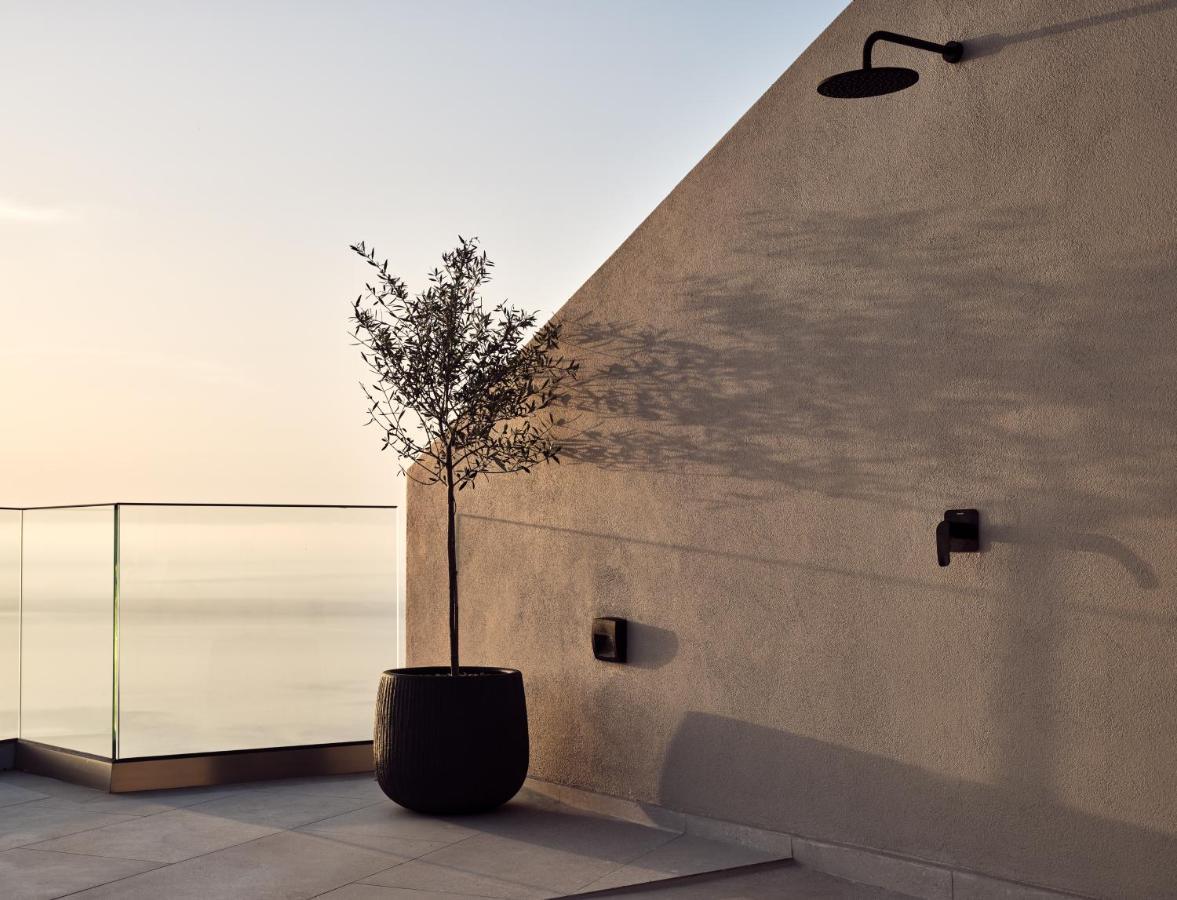 Yoma Cove Suites Volimes Exterior photo