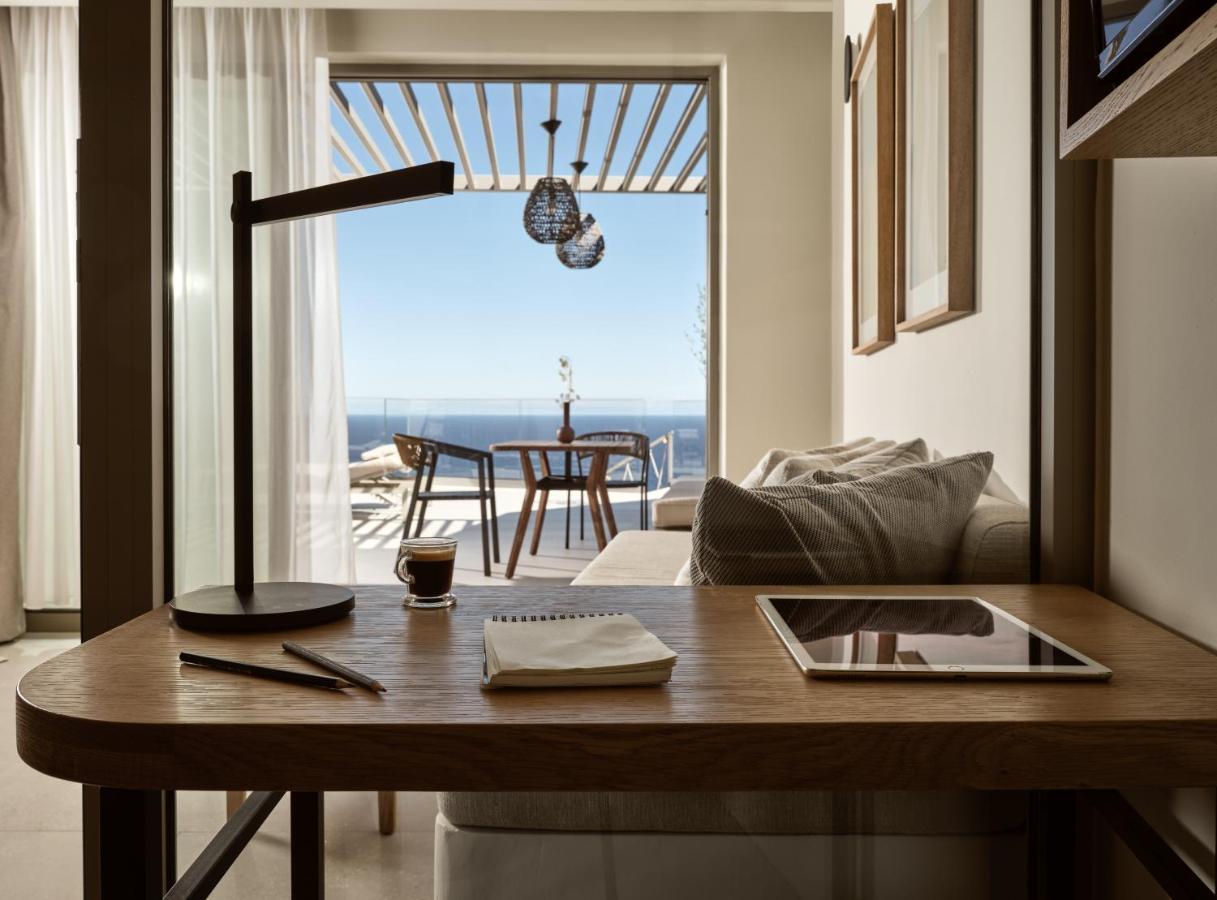 Yoma Cove Suites Volimes Exterior photo