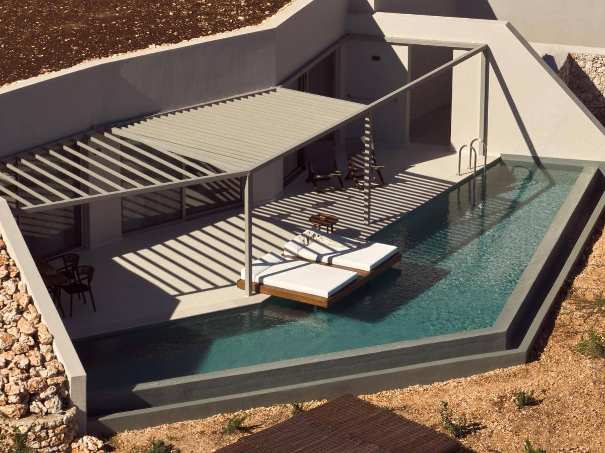 Yoma Cove Suites Volimes Exterior photo